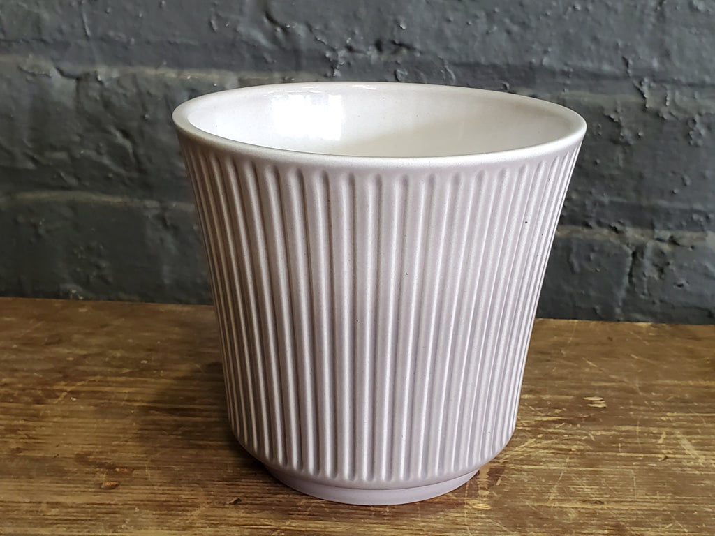 SK Delphi Ceramic pot