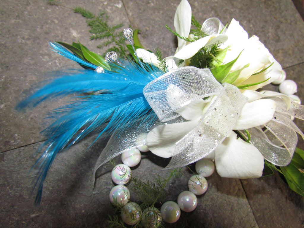 Show- stopper corsage