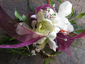 Show- stopper corsage